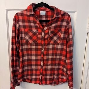 Columbia Women's Flannel Plaid Long Sleeve Button-down Shirt Sz. Small